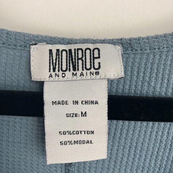 Monroe and Main Blue Waffle Knit Sweater M - Picture 6 of 9